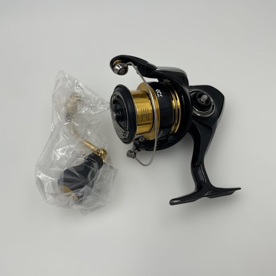 ダイワ(DAIWA) スピニングリール 23レガリス LT4000-CXH