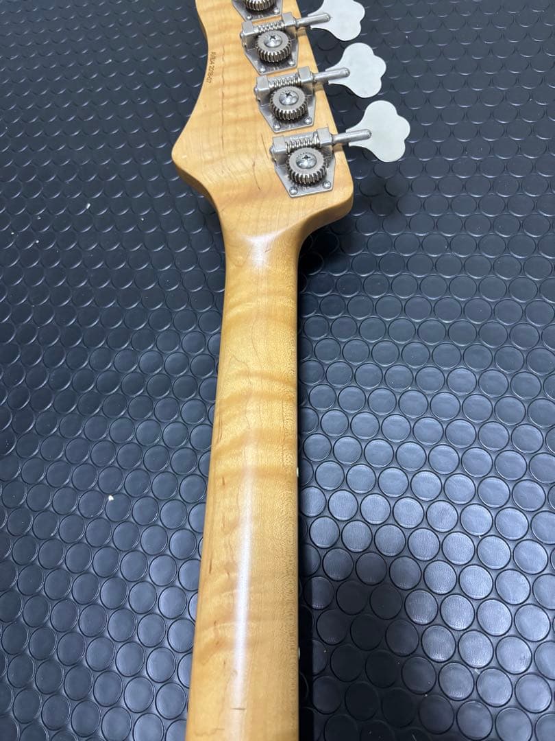 AV basses ジャズベース　2018年製