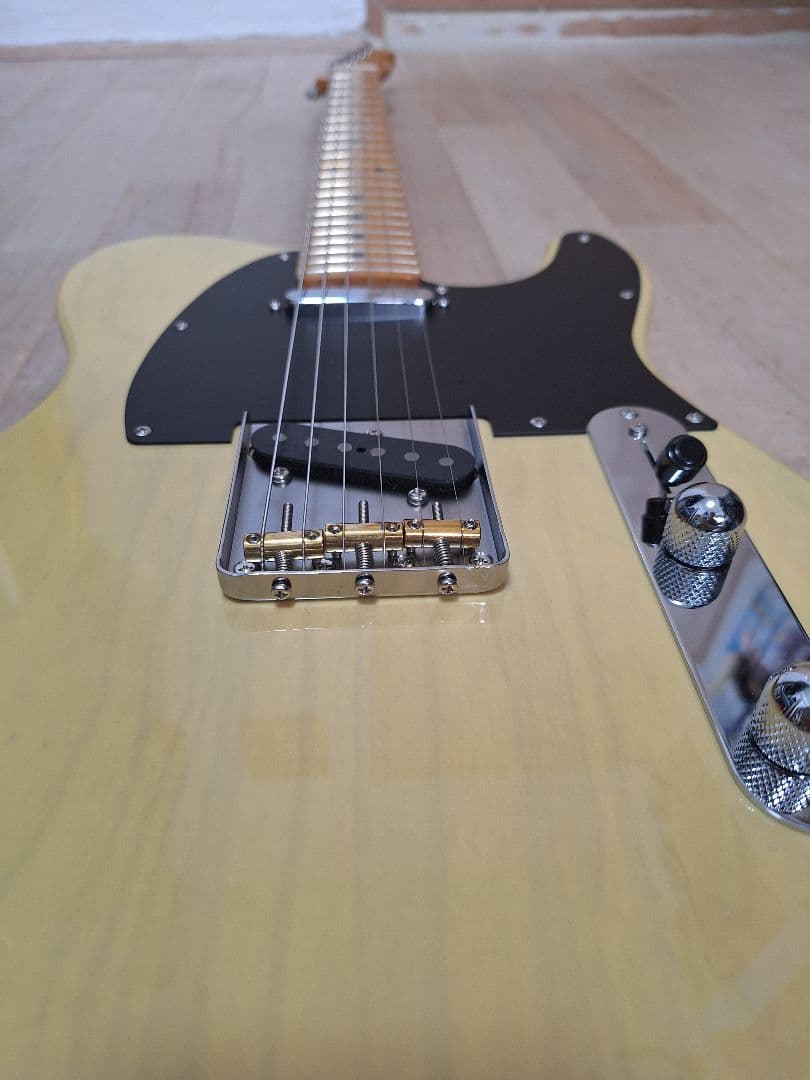 日本製　テレキャスター　フジゲン　美品　エレキギター　調整済　ダダリオ新品弦