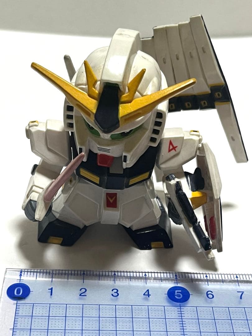 SDガンダム　νガンダム　フィギュア　当時物