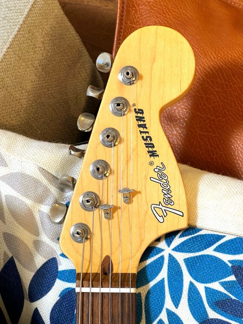 ギター Fender American Performer Mustang