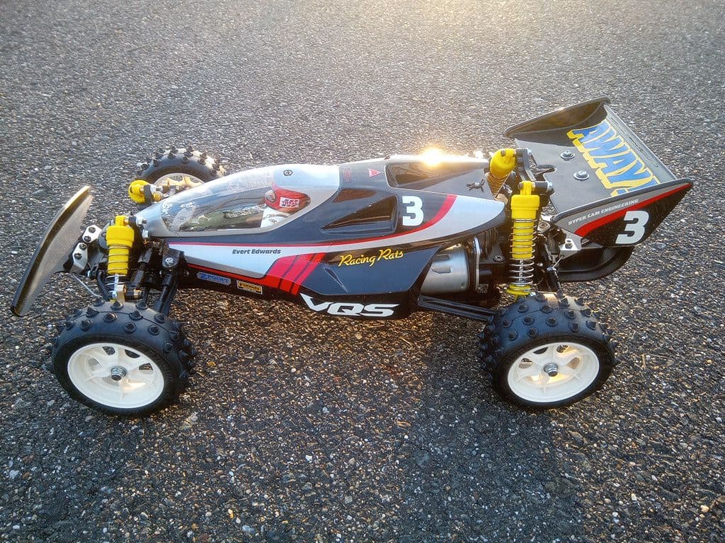 ラジコン VQS　2020　2.4GHz フルセット バンキッシュ　タミヤ　RC