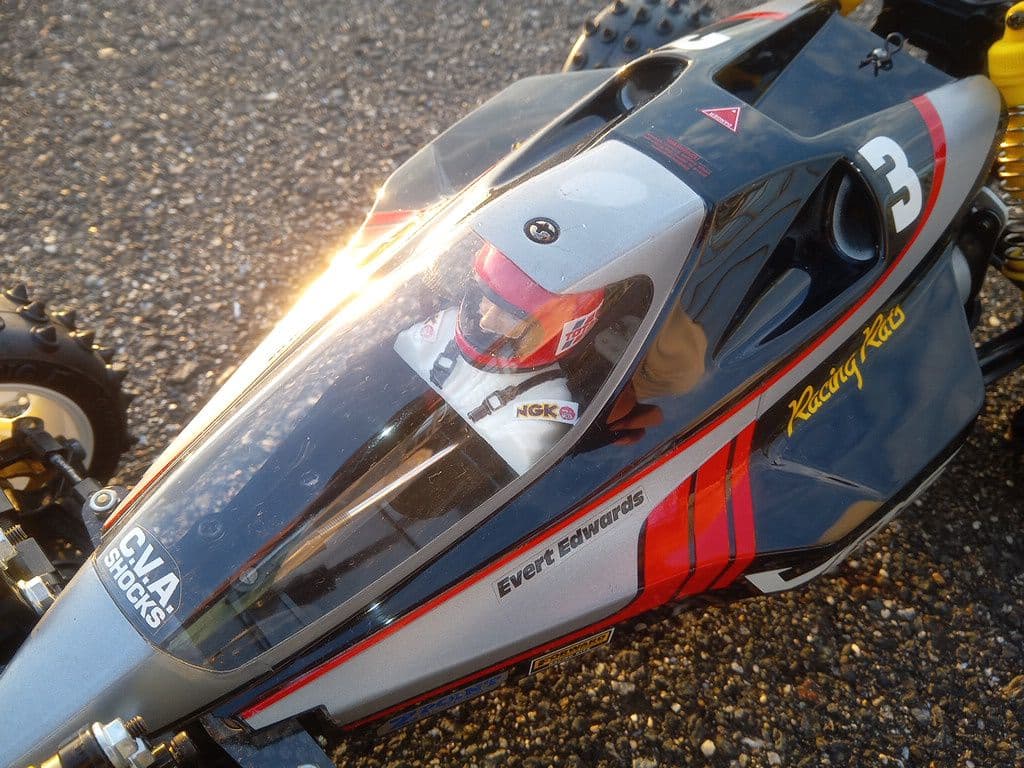 ラジコン VQS　2020　2.4GHz フルセット バンキッシュ　タミヤ　RC