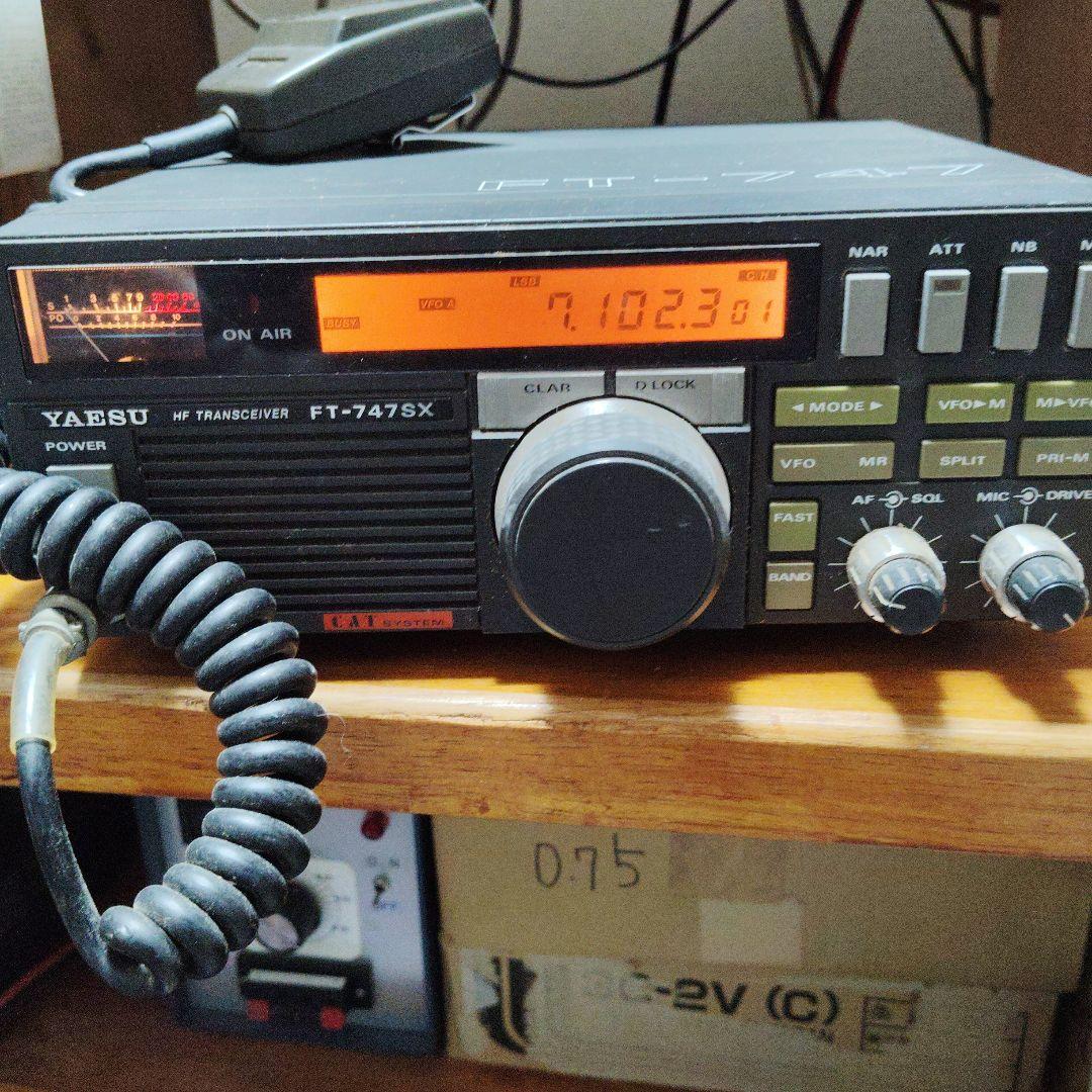 八重洲無線（YAESU）HFトランシーバーFT-747SX