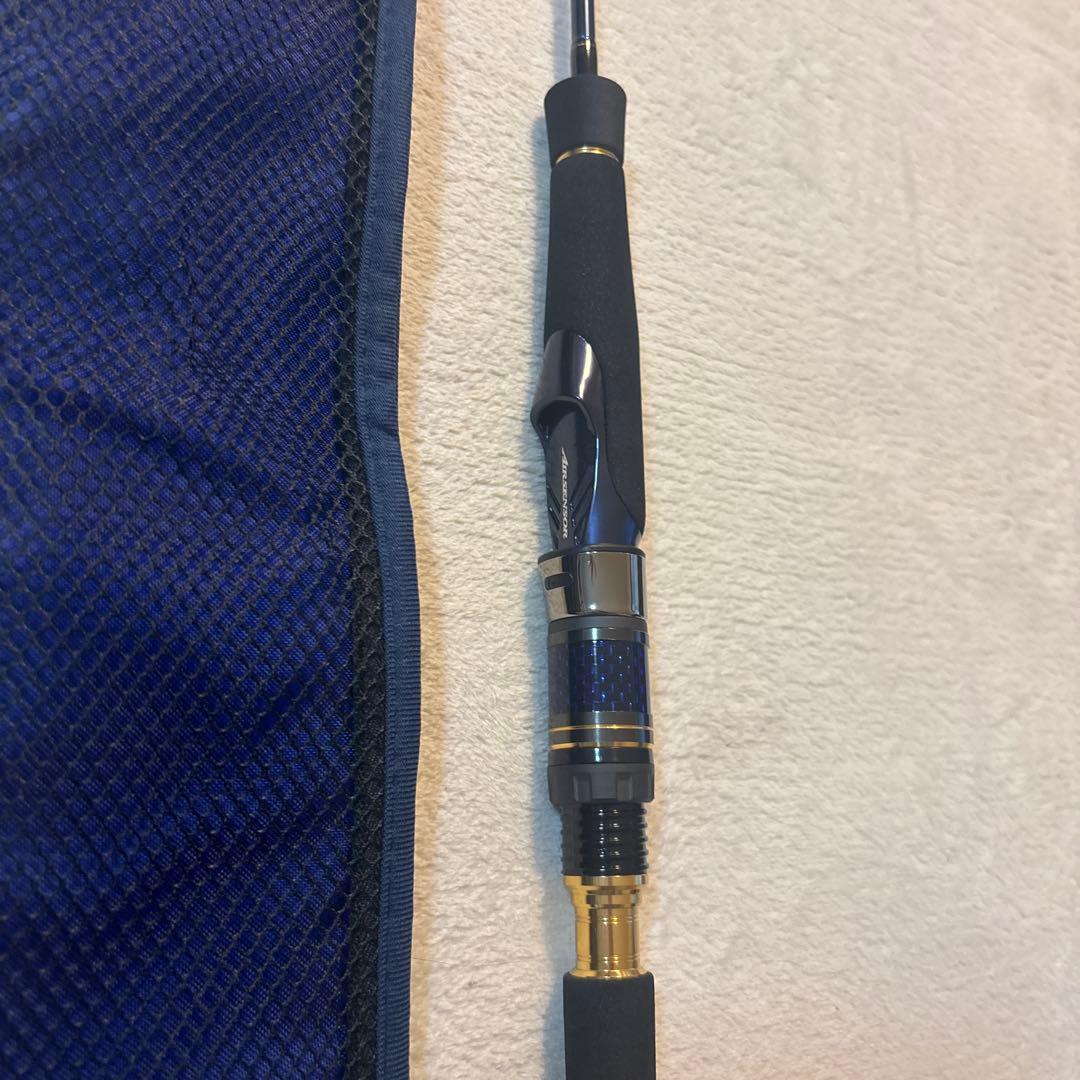 22ソルティガLJ62XXHS TG【スリルゲーム】 【ボイド管で発送】