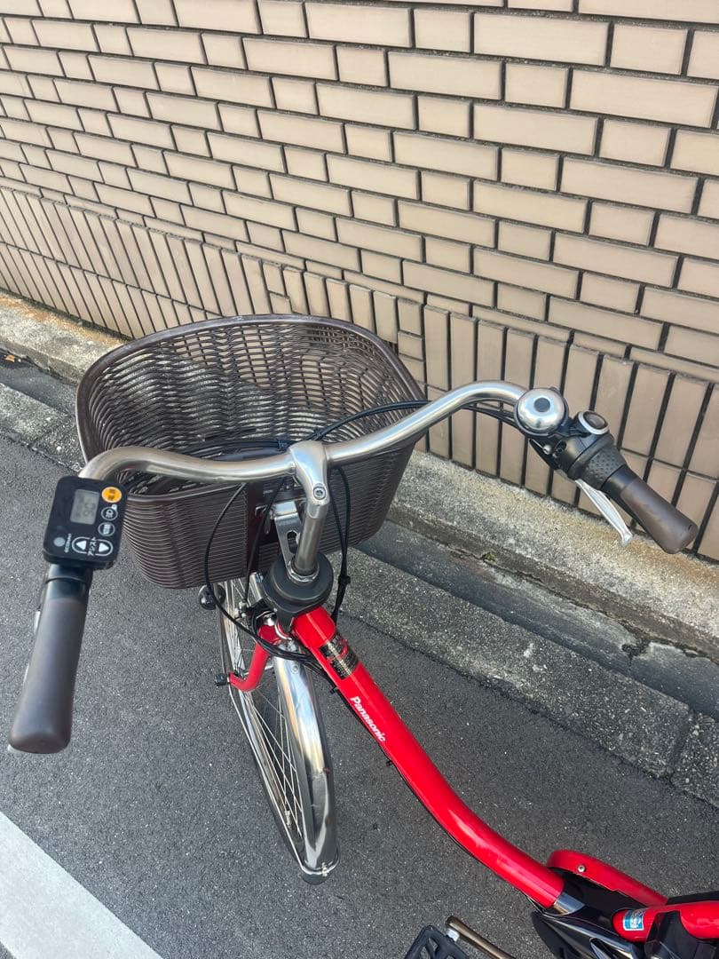 レッド 電動アシスト自転車 シティタイプ 前カゴ付き