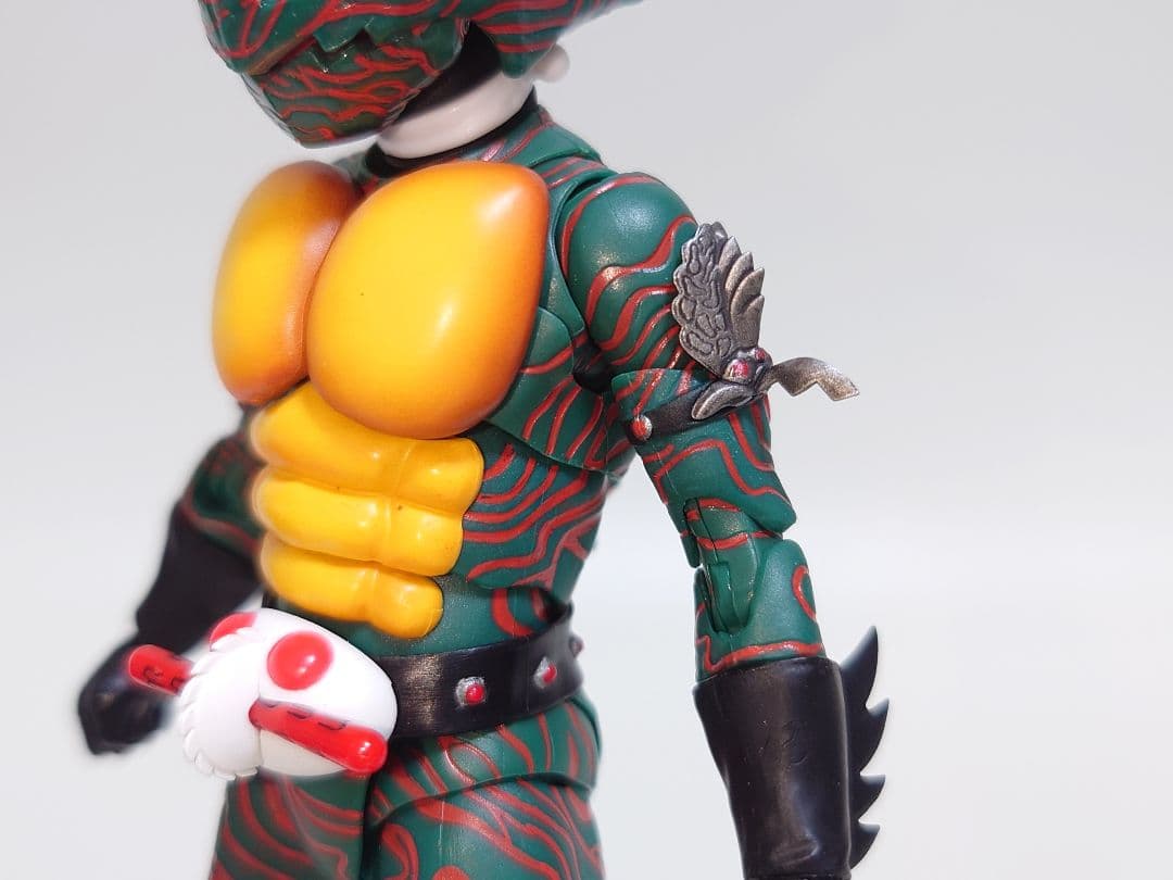 SHFiguarts 仮面ライダーアマゾン