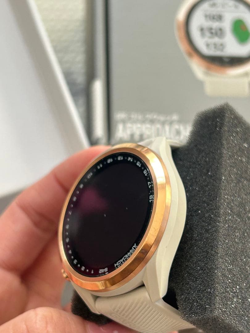 Garmin Approach S42 GPSナビ ホワイト/ゴールド