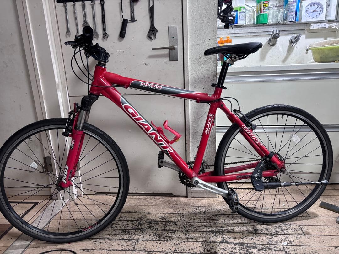 GIANT XCR 2000 レッド マウンテンバイク