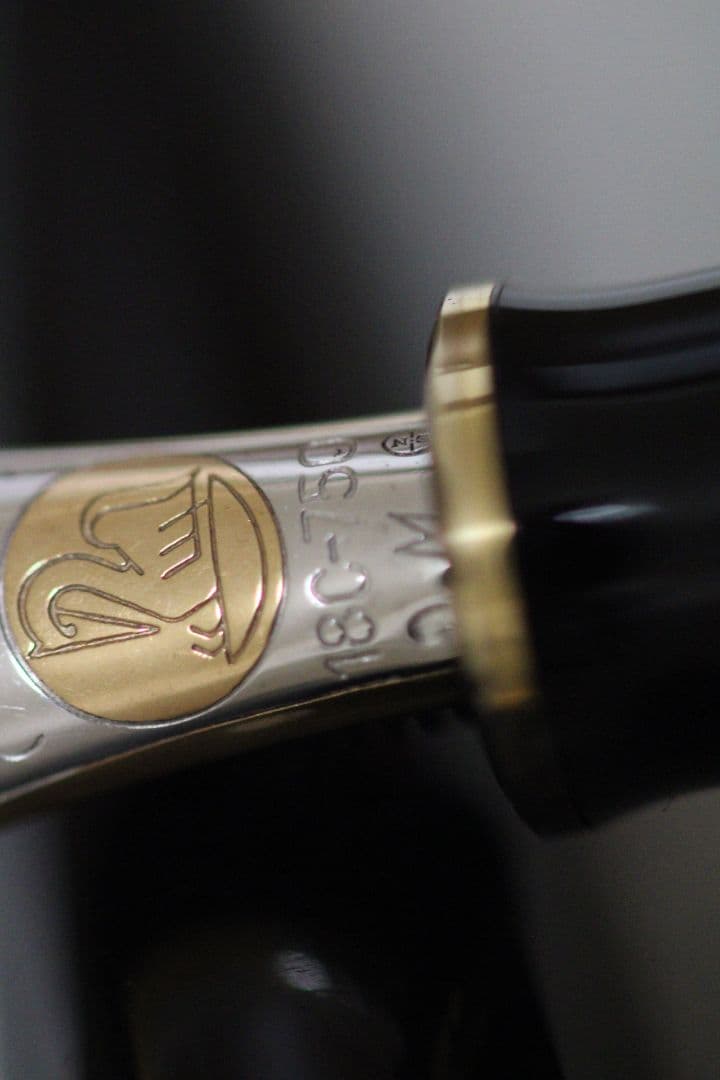 ジョニーペリカン スーベレーン en刻印 m800 18c 750 M