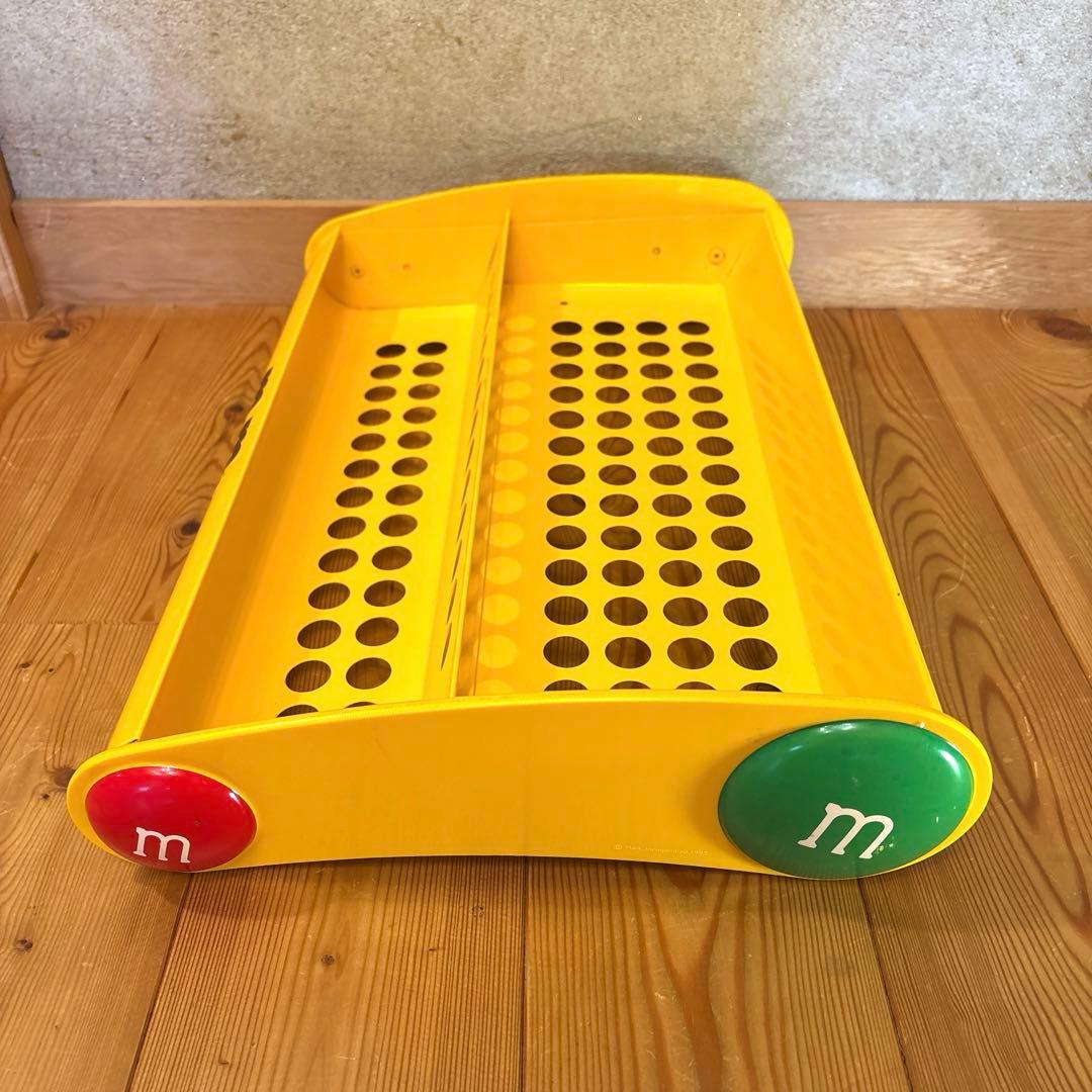 M&Ms ストアディスプレイ　シェルフ　ラック　アメトイ　エムアンドエムズ