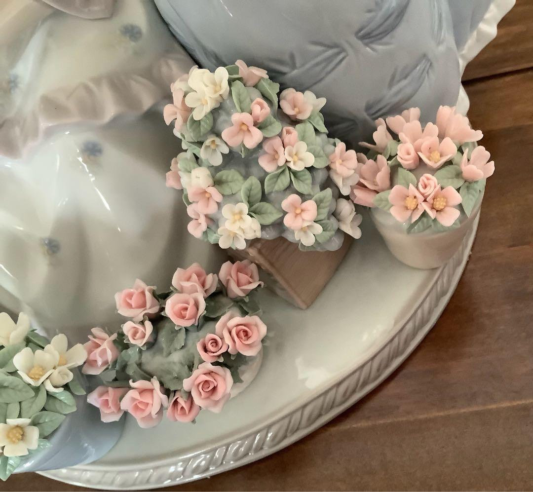 リヤドロ　花売りの姉妹　Vendiendo flores 5537 美品