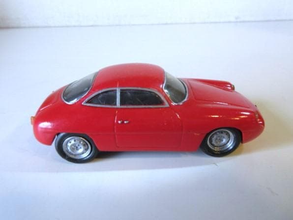 特価 Provence (1/43) アルファロメオ Giulietta SZ