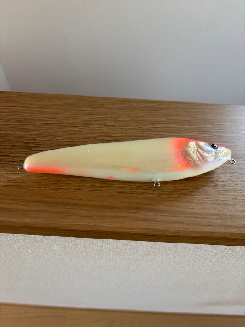 トモスルアー　ハスペン