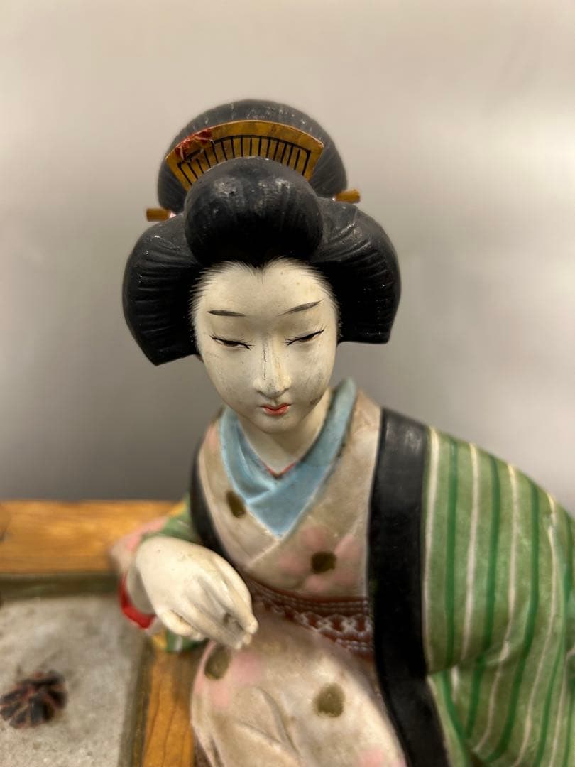 古物 陶器製￼ （ 男は大好き）￼送料込み