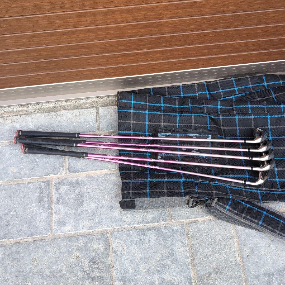 女子ゴルフセッㇳゼクシオClevelandODYSSEYパーリーゲーツ