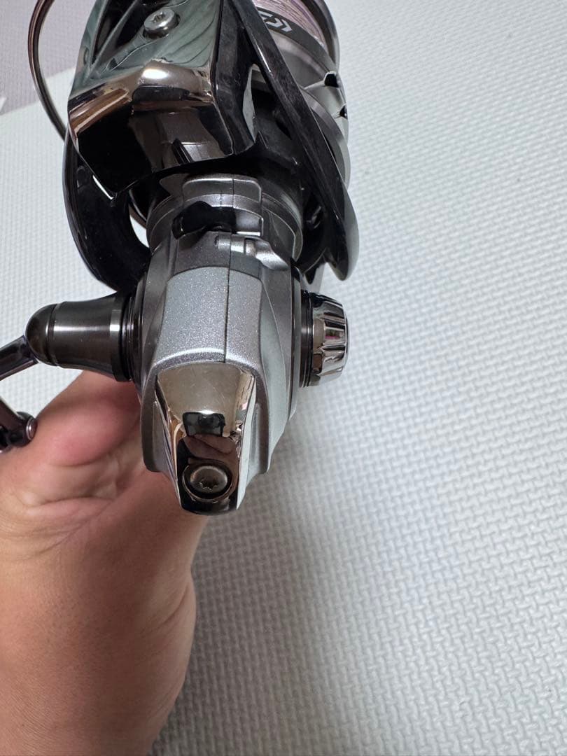 Daiwa カルディアLT5000CXH リール 収納ケース付き