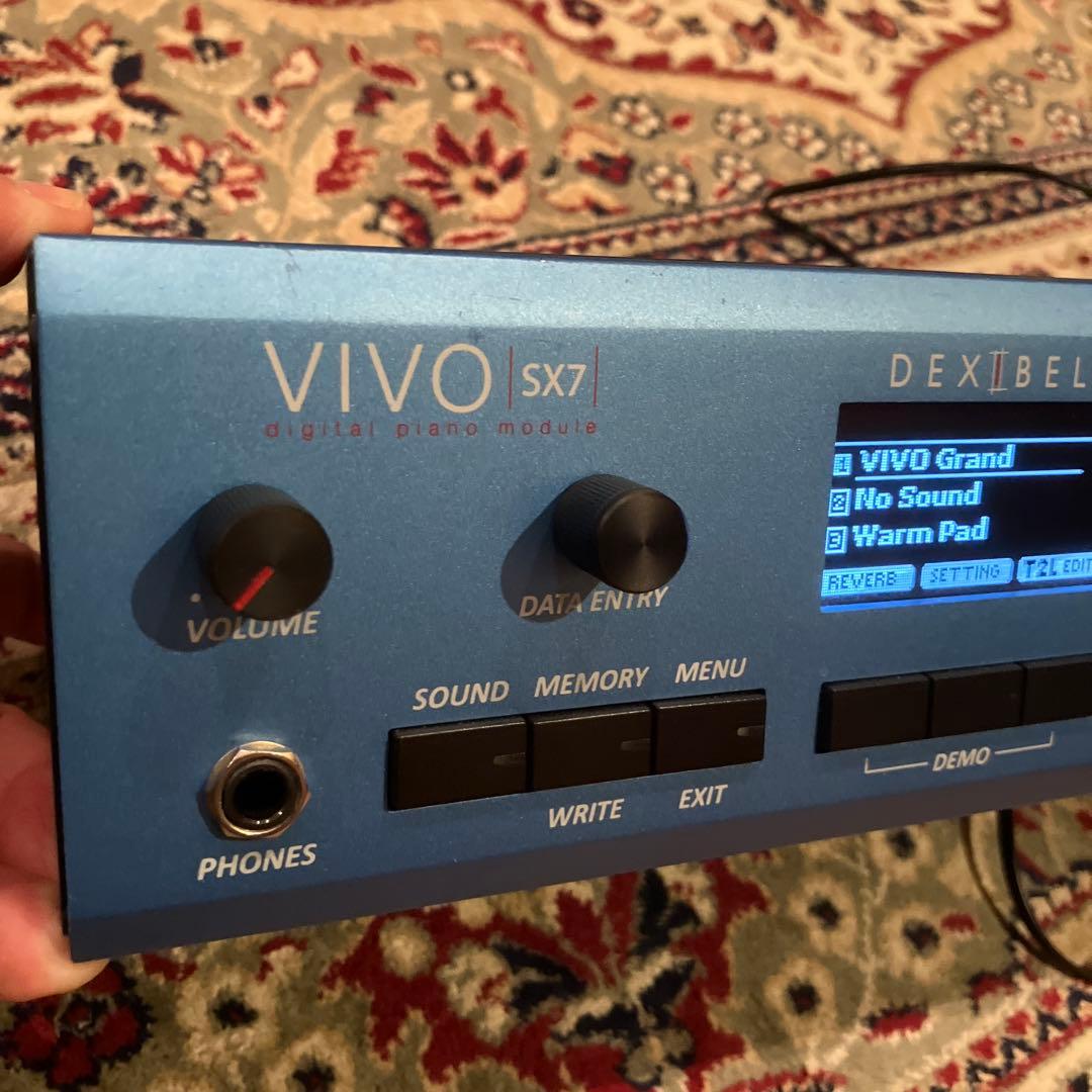【最終値下げ】DEXIBELL VIVO SX7 ピアノ音源 純正ソフトケース付