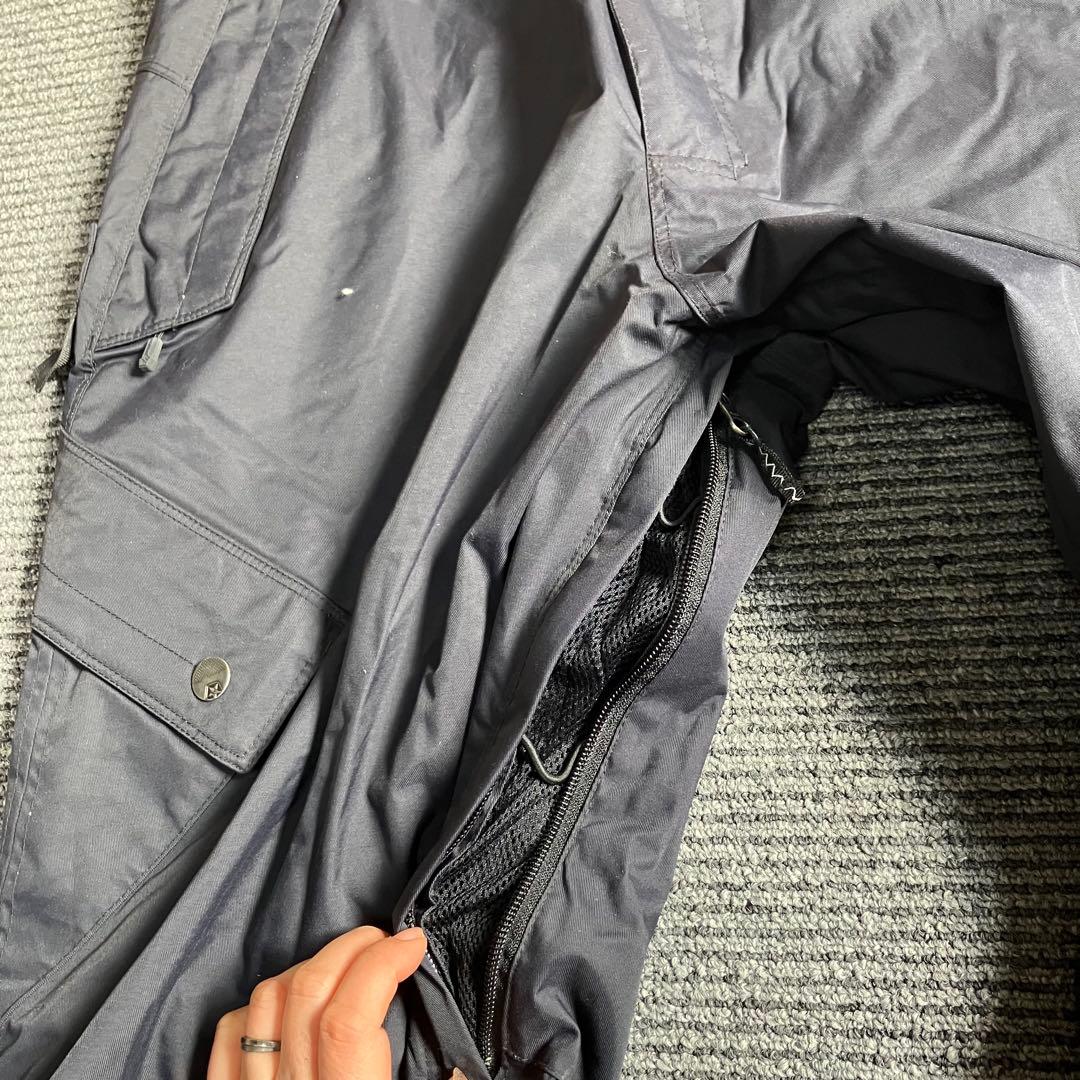 未使用　セッションズ　シュプリーム　スノボウェア　パンツ　メンズ　M　ブラック