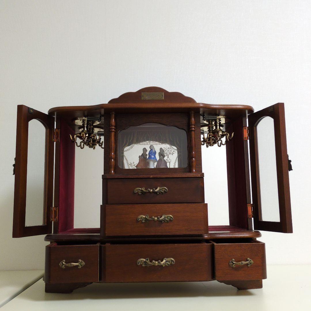 ジュエリーボックス アンティーク　希少！　陶器人形　舞踏会　ネジ式オルゴール