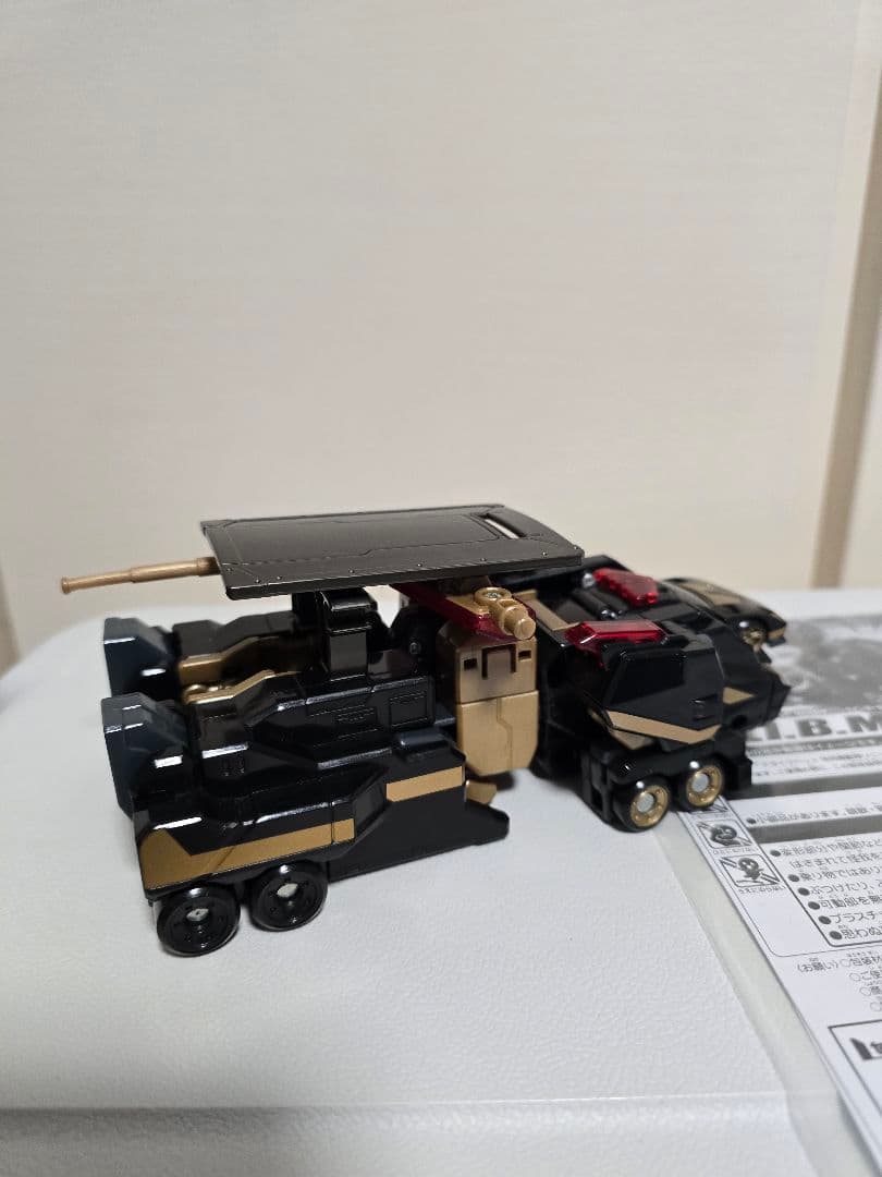 トミカハイパーレスキュードライブヘッド　ソニックインターセプタ－ブラックマックス