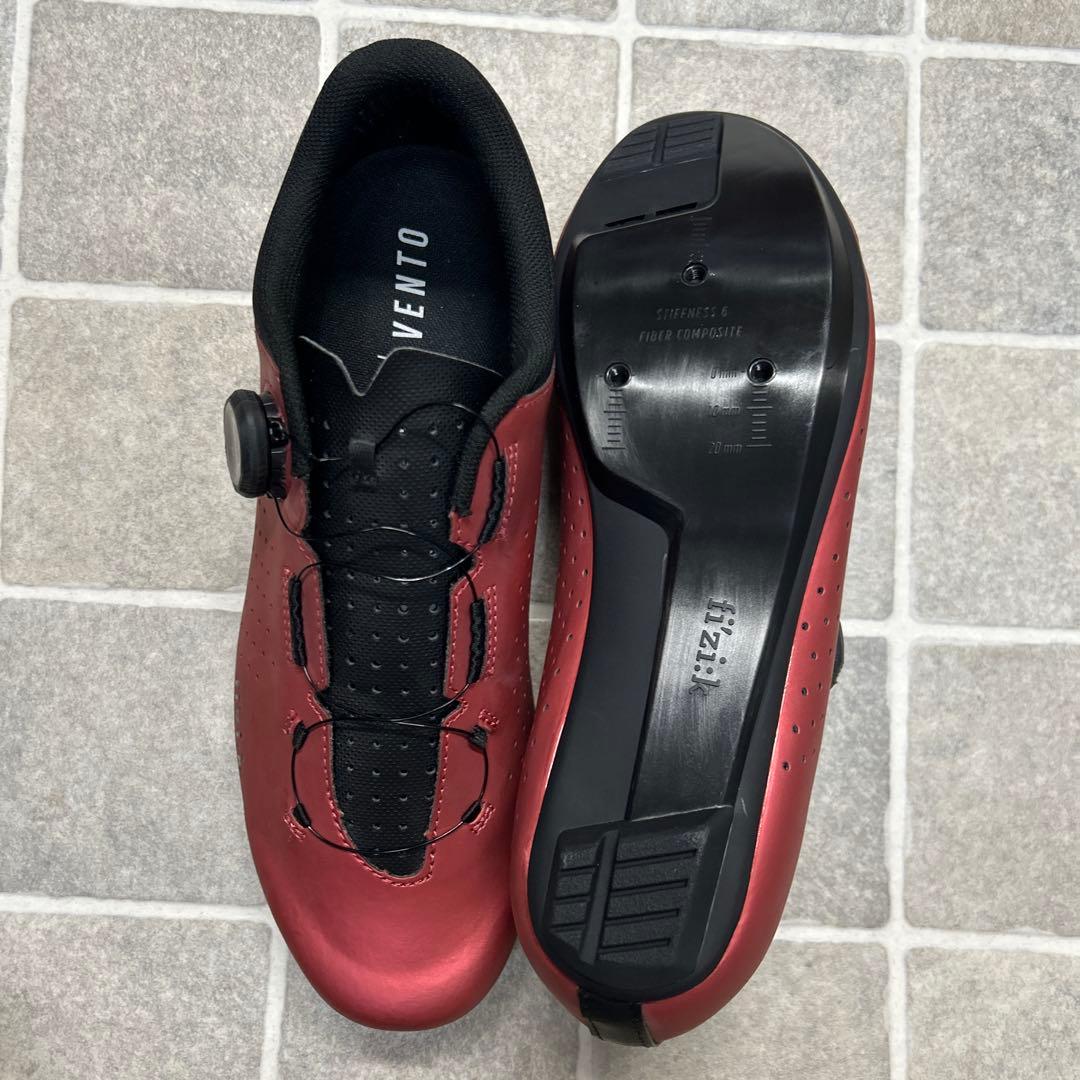 フィジークロードシューズVENT OMNA BOAシステム EU-42 27cm