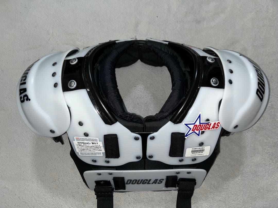 アメフト DOUGLAS ダグラス ショルダーパッド　CP-DB-SP XS