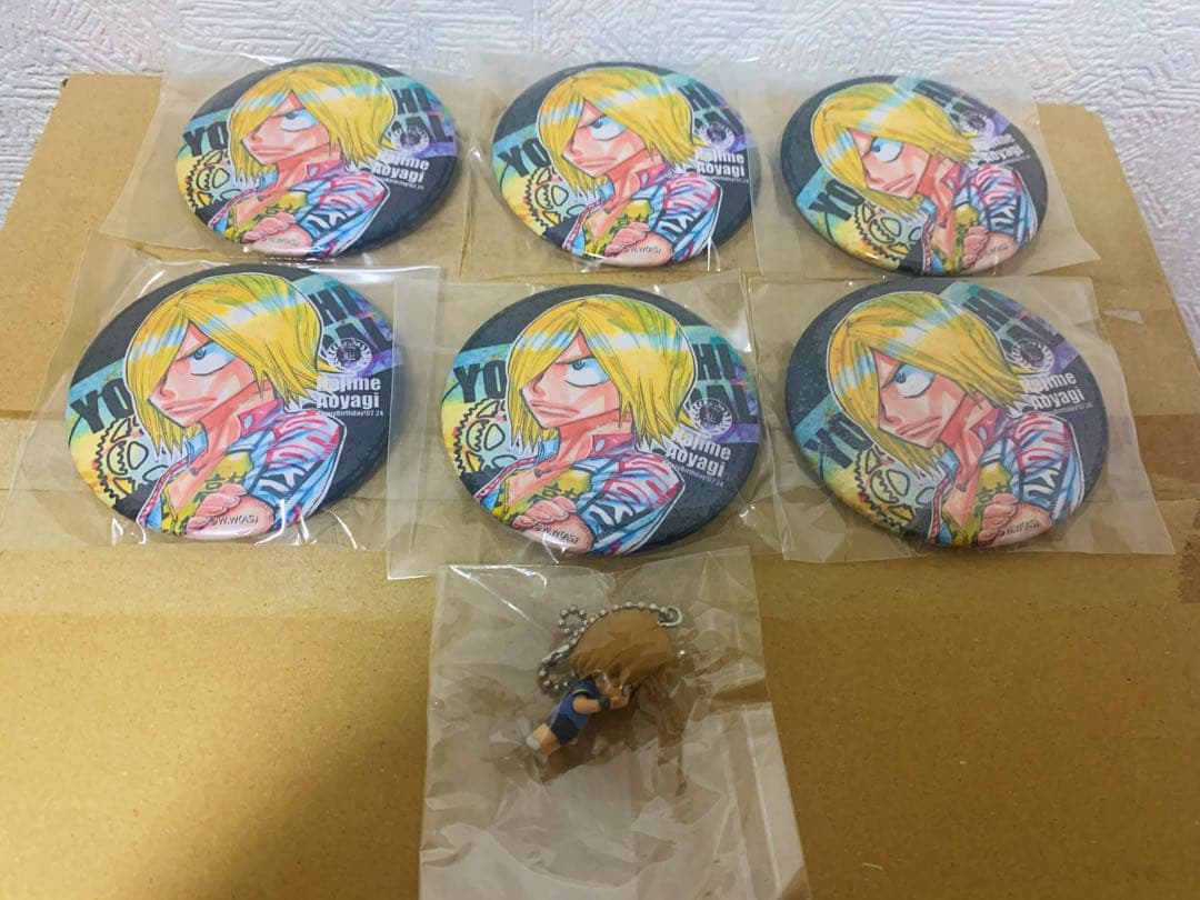 弱虫ペダル　ホログラムBIG缶バッジ　ストラップ付き　手嶋純太　青八木一