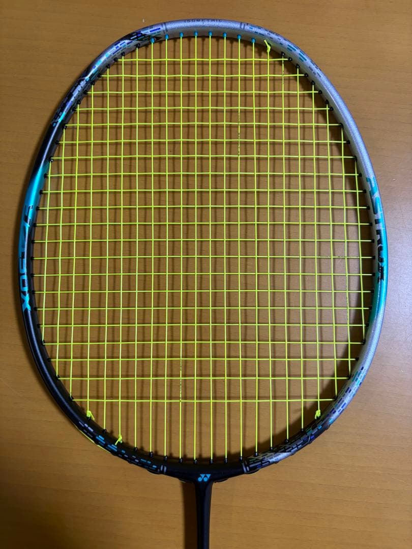 【美品】YONEX ASTROX88D PRO 4UG5