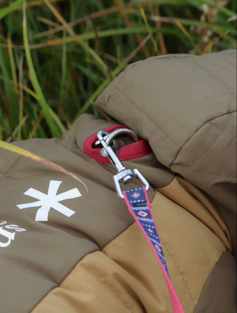  peak AmenityDome 犬用ダウンジャケット 中型犬用　4L