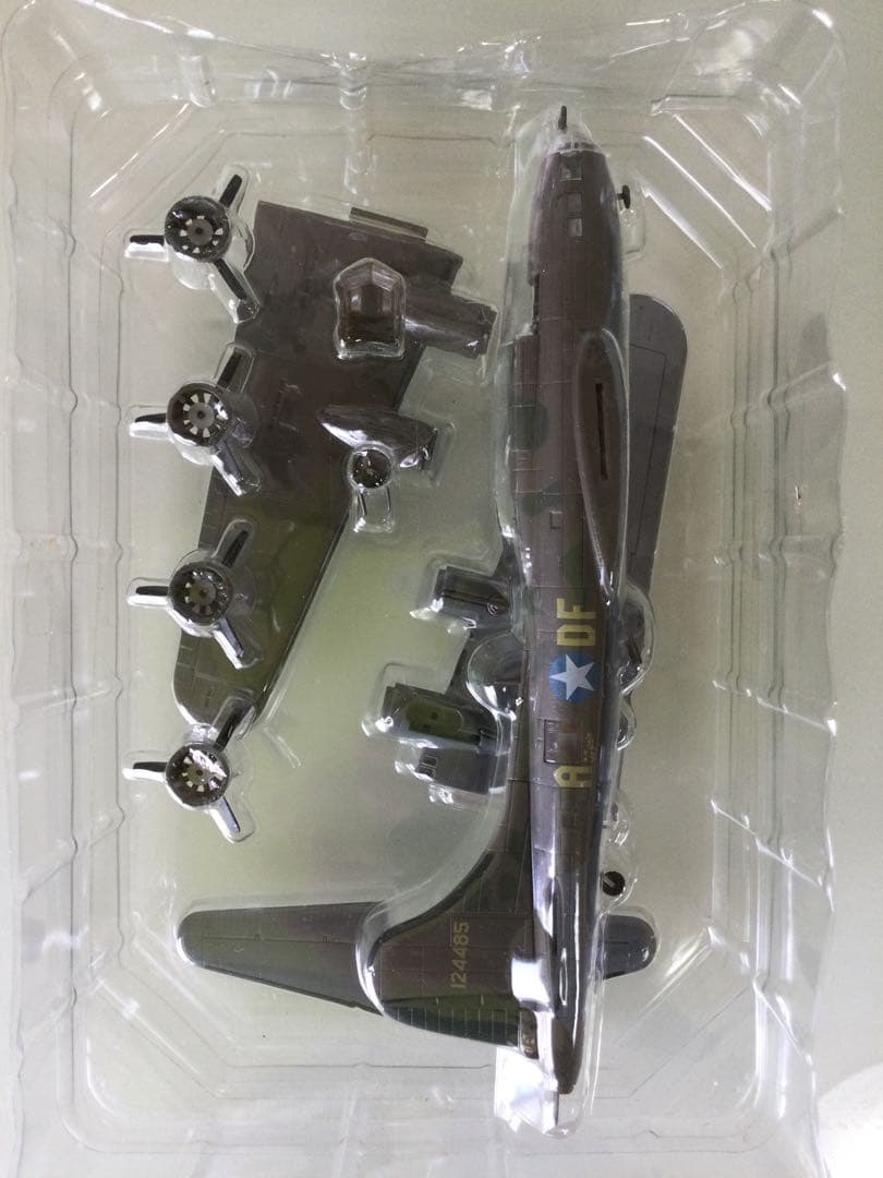 カフェレオ ビッグバード3 ボーイングB-17 メンフィスベル　シークレット