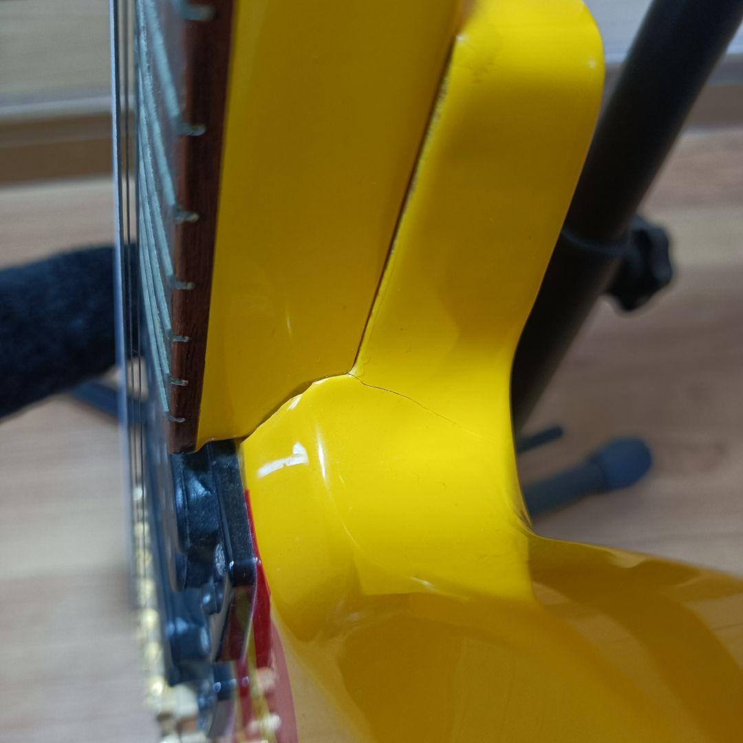 イエローハート（JR）とスタンド