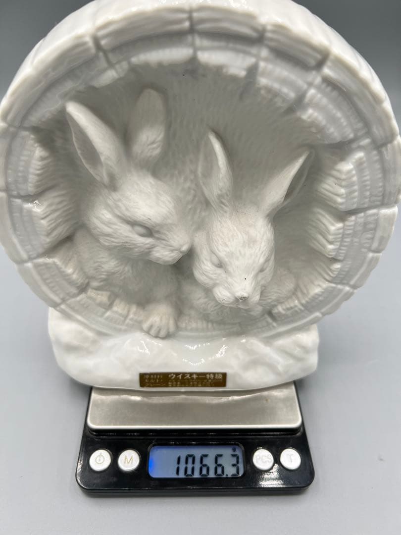 【希少品】三楽オーシャン　ウイスキー　特級　うさぎ　干支ボトル