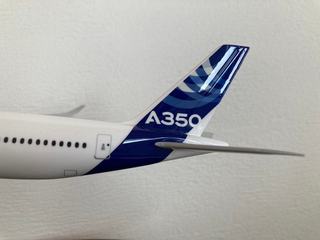 PACMIN 1/200エアバスハウスカラーA350-900デスクトップモデル