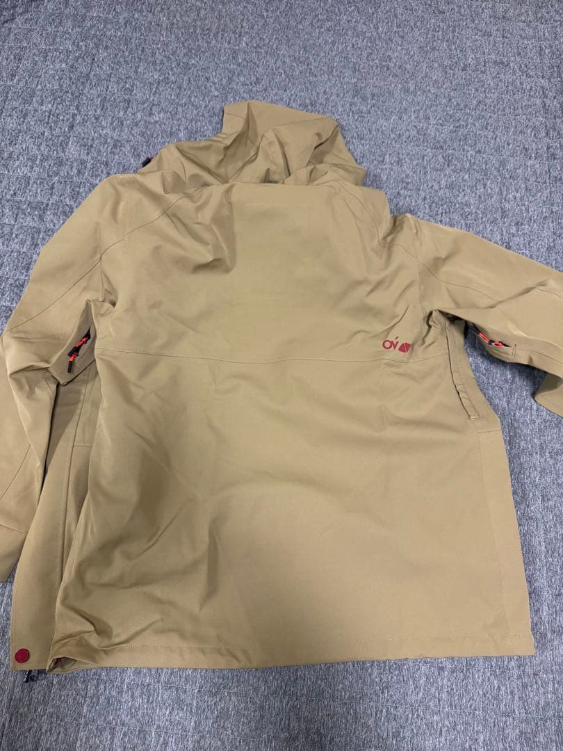 ovyo スノーボード　ウェア　ジャケット　ベージュ