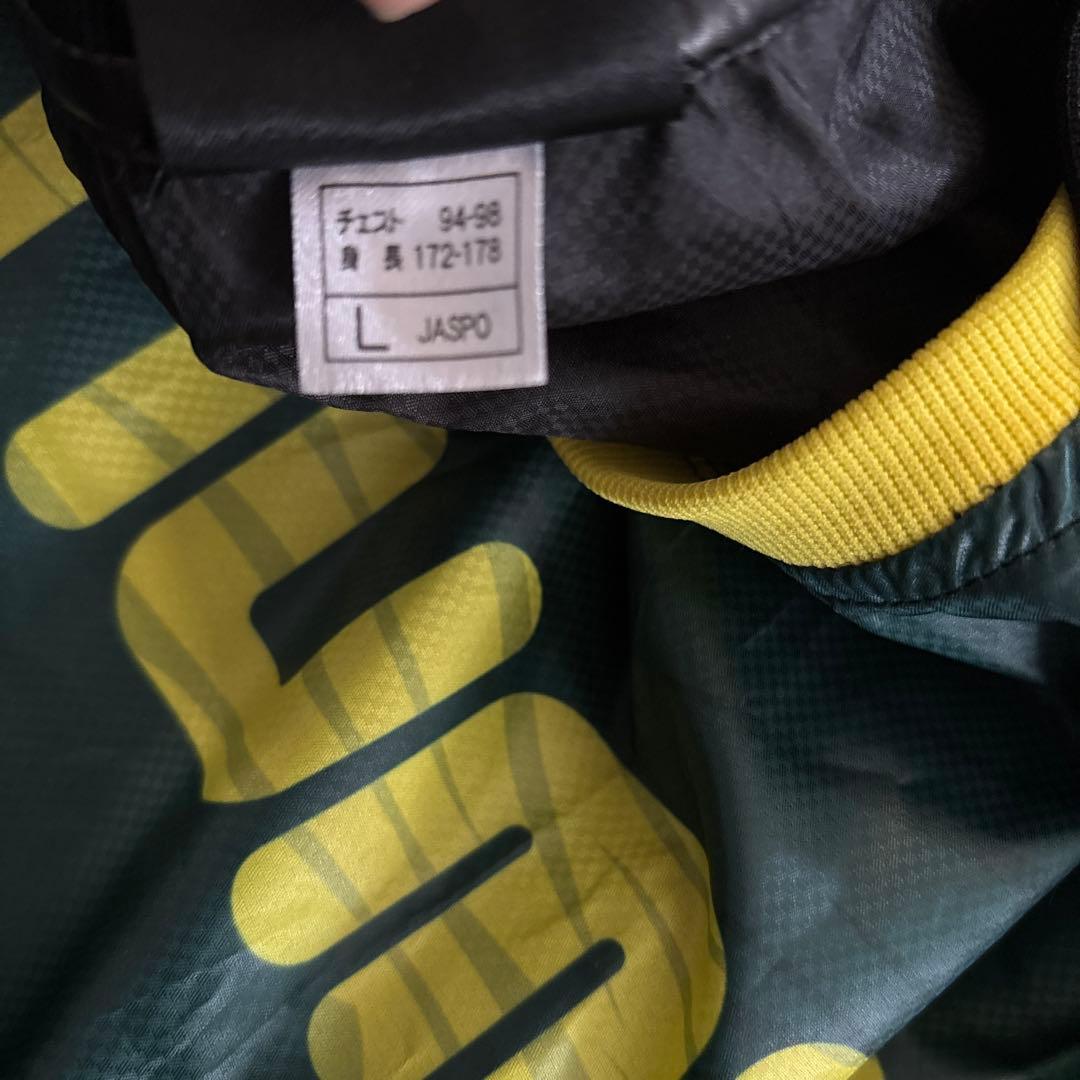 美品　hummel ピステ上下 Lサイズ グリーン/ブラック