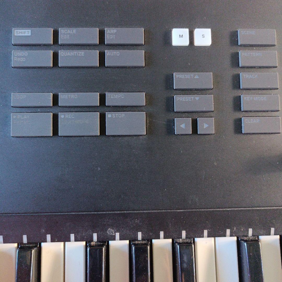 DTM・DAW KOMPLETE KONTROL S49