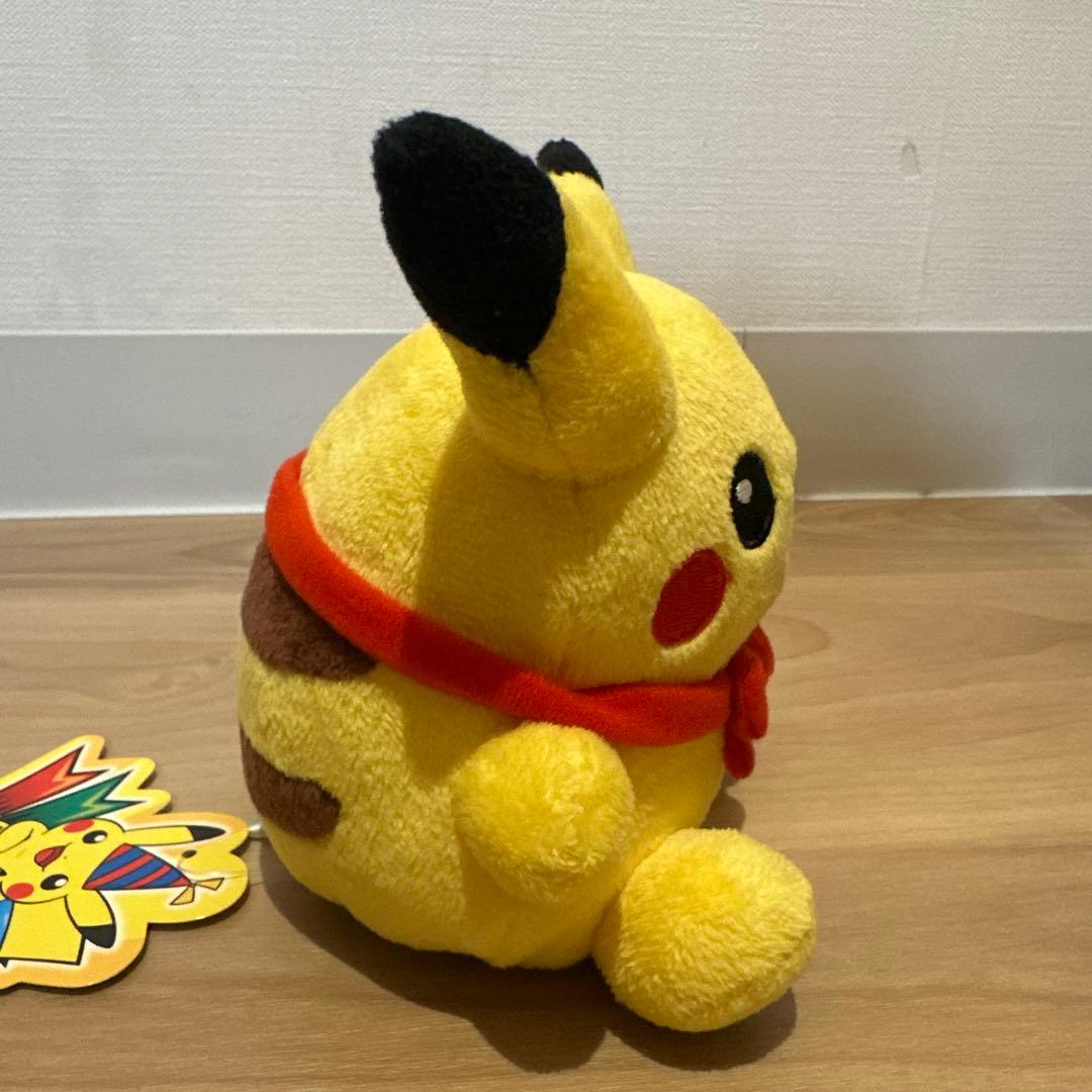 ピカチュウドール ポケモンセンター 10周年記念 ぬいぐるみ
