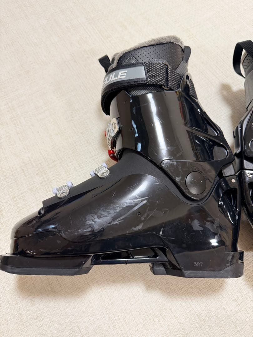 シュトロイレ（STREULE）（メンズ）スキーブーツ25 GARNET F70