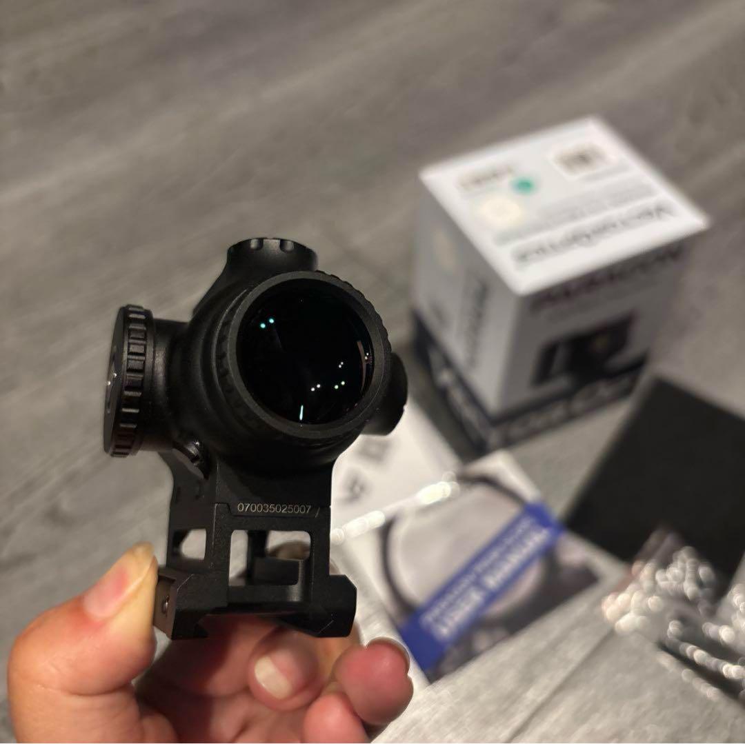 光*様 VECTOR OPTICS パラゴン1×18XMicro Prism S