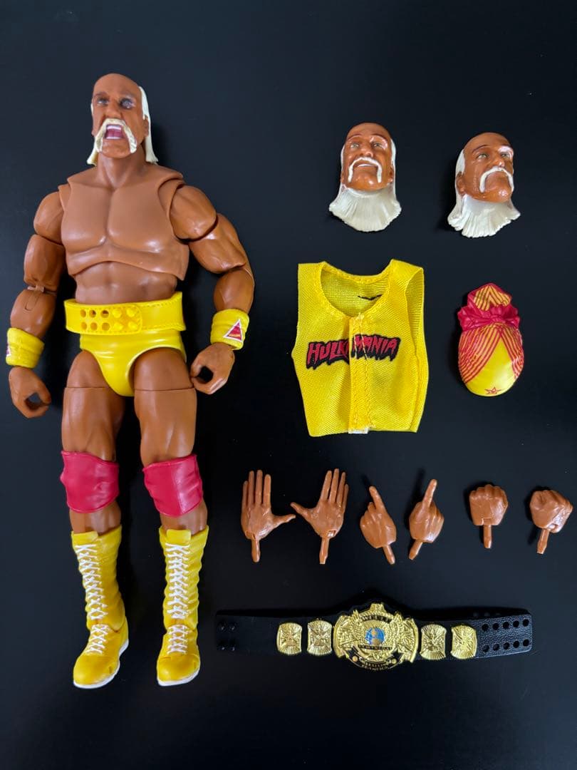 WWE Elite Ultimate Hulk Hogan ハルク•ホーガン