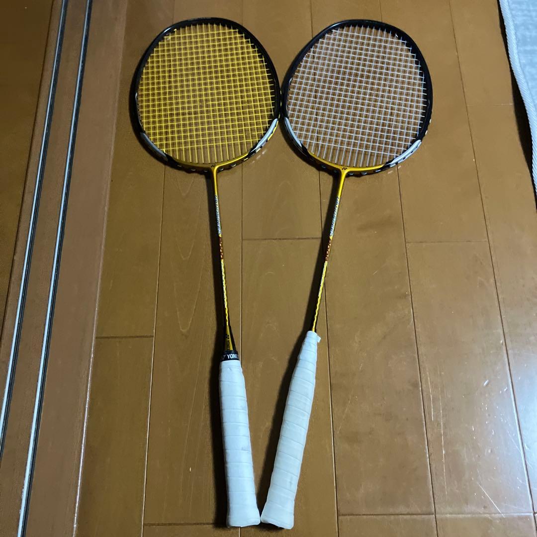 希少NANOSPEED 8000 バドミントンラケット 2本セット