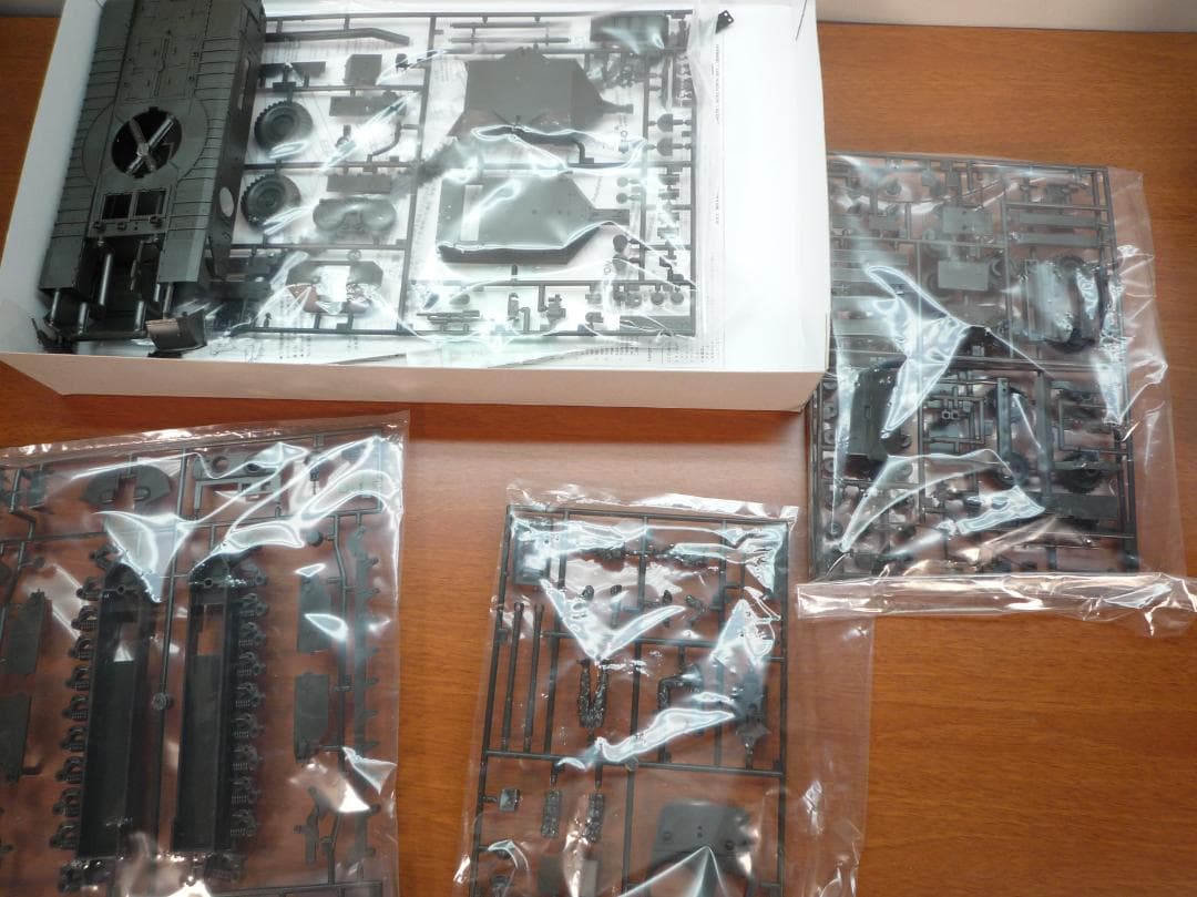 戦車モデルキット プラモデルセット