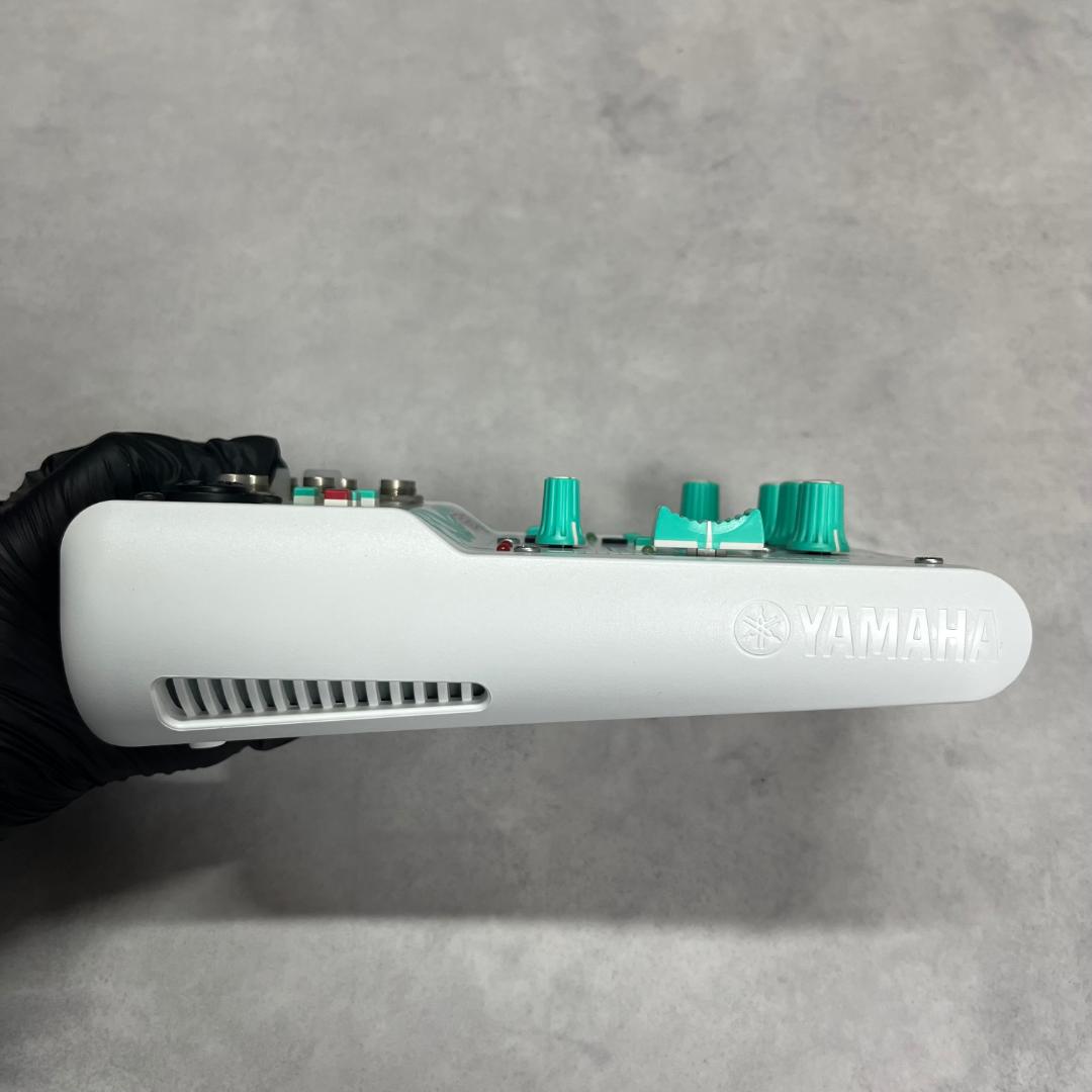 【美品】YAMAHA ウェブキャスティングミキサー 初音ミクAG03-MIKU