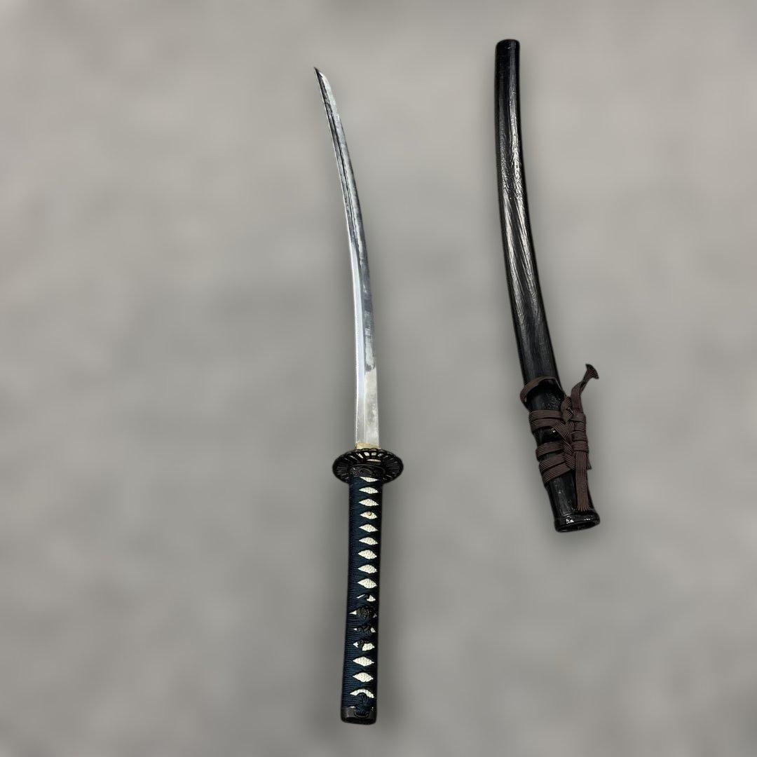 未開刃，模造刀、白鞘 刀 模擬刀 舞踊 大衆演劇 湾曲した刃の刀 約100cm