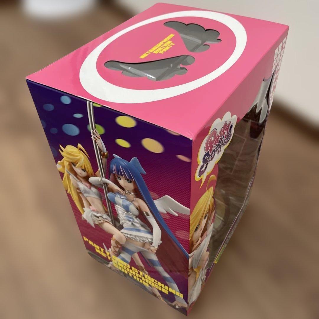 美品 パンティ&ストッキング with ガーターベルト フィギュア　未開封品