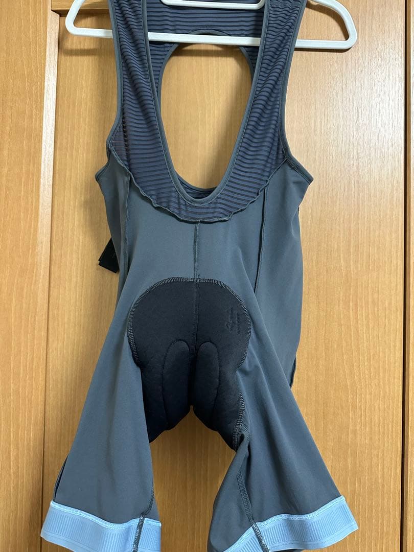 RAPHA ビブショーツ　メンズ　Mサイズ