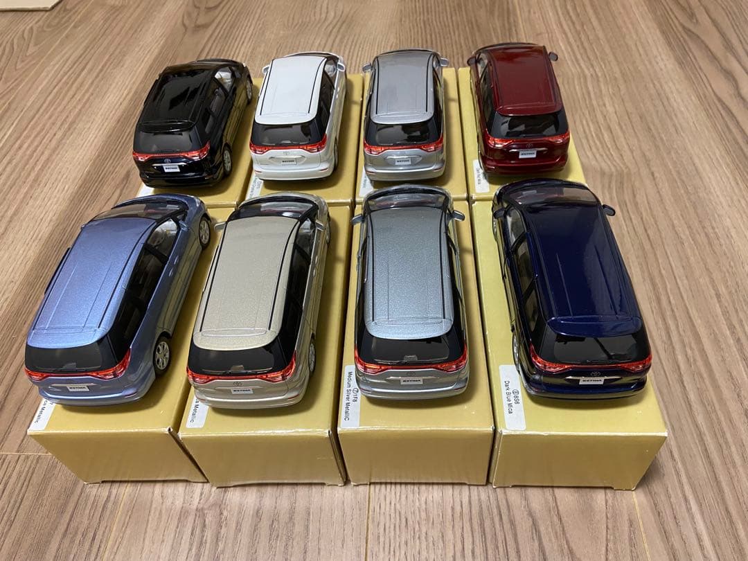 1/30 トヨタ　エスティマ　カラーサンプル　非売品　ミニカー　全色　8台セット