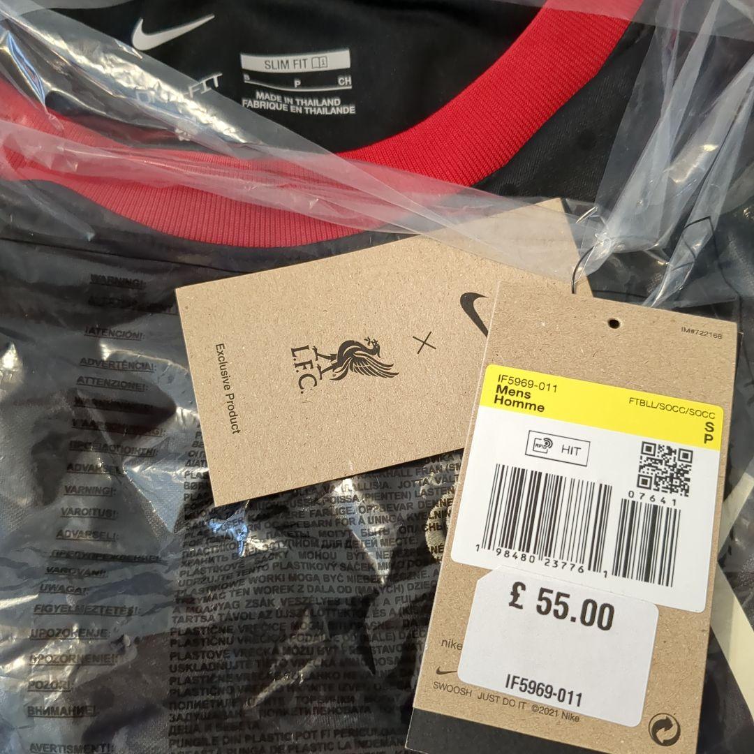 Liverpool×Nike Airmax プレマッチティー 黒 S 新品未使用