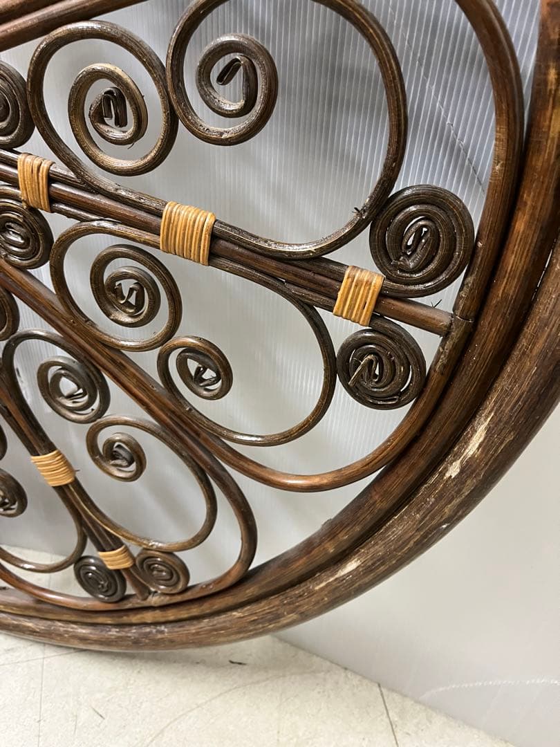 ラタン　円形　丸　インテリア　アンティーク　ウッド　木製　カントリー　インテリア